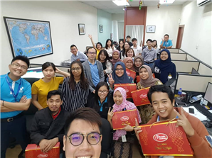 Monthly Meeting with a giving Hari Raya gift for our beloved Malay Colleagues June 2019